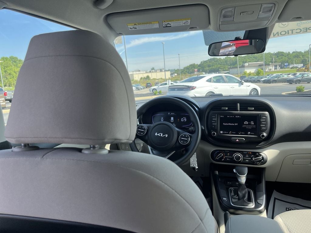 2025 Kia Soul LX
