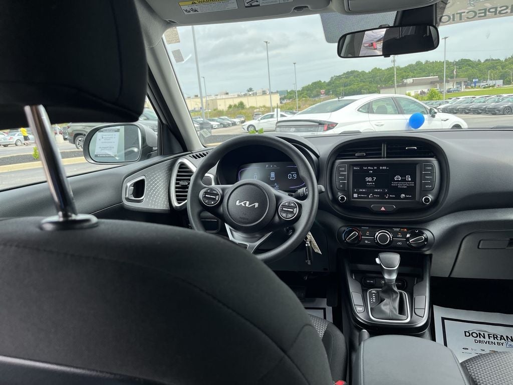 2025 Kia Soul LX