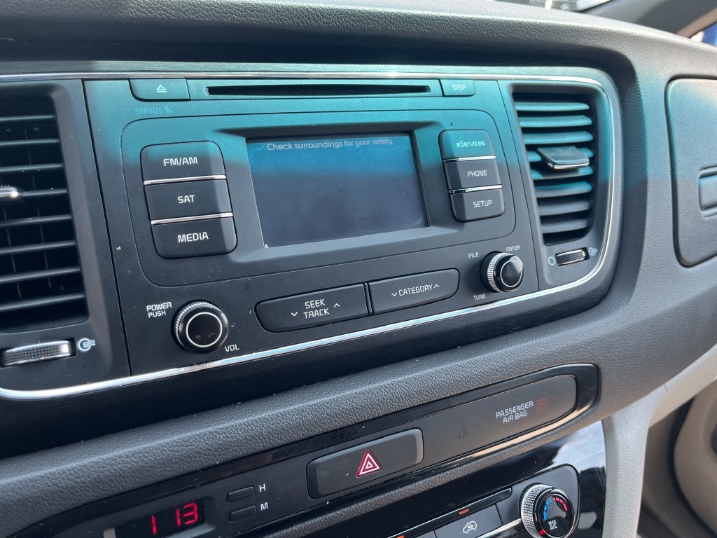 2016 Kia Sedona LX