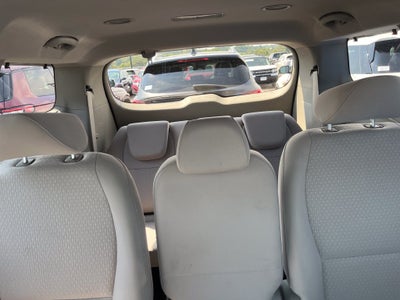 2016 Kia Sedona LX
