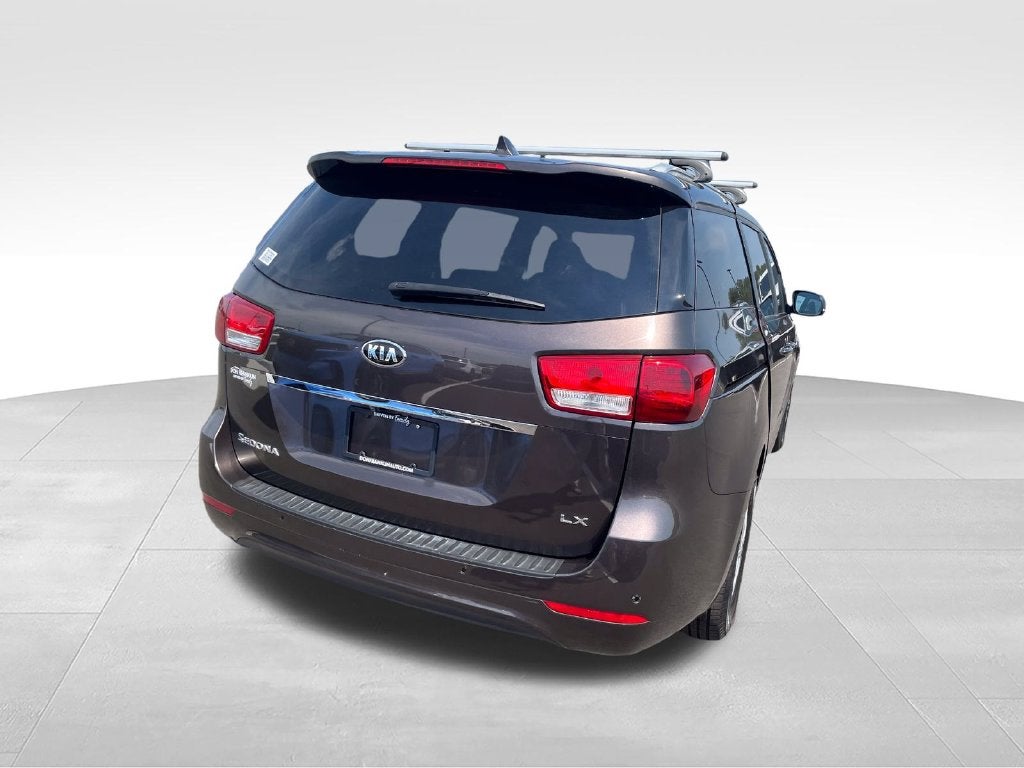 2016 Kia Sedona LX