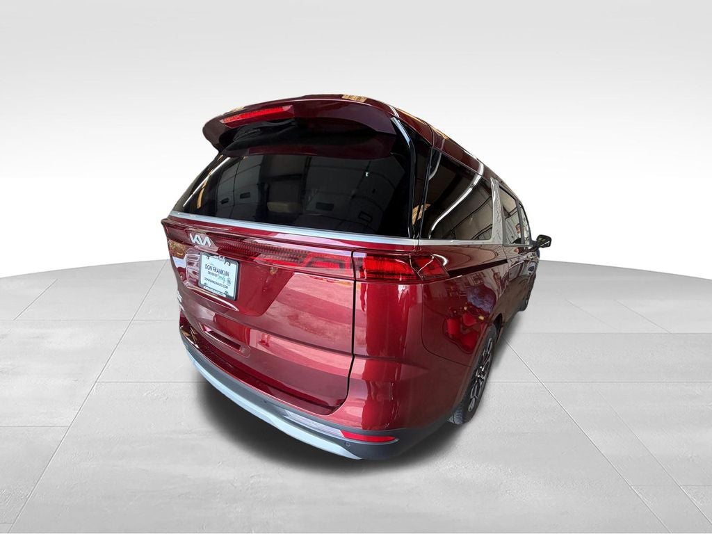 2024 Kia Carnival EX