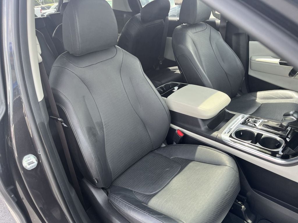 2023 Kia Carnival SX Prestige