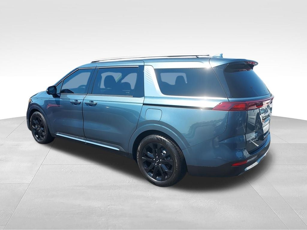 2024 Kia Carnival SX