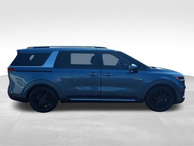 2024 Kia Carnival SX