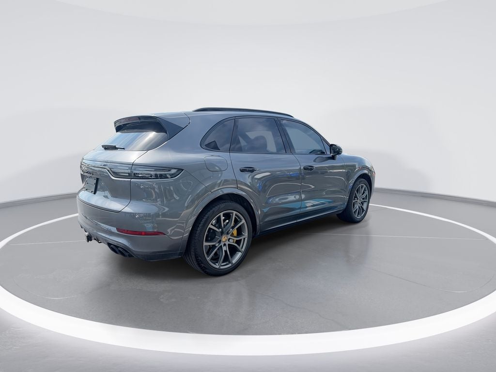 2021 Porsche Cayenne E-Hybrid Turbo S