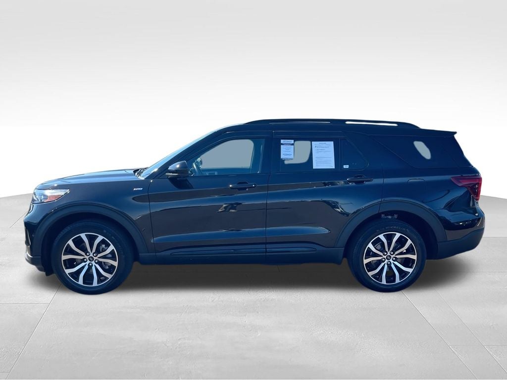 2022 Ford Explorer ST-Line