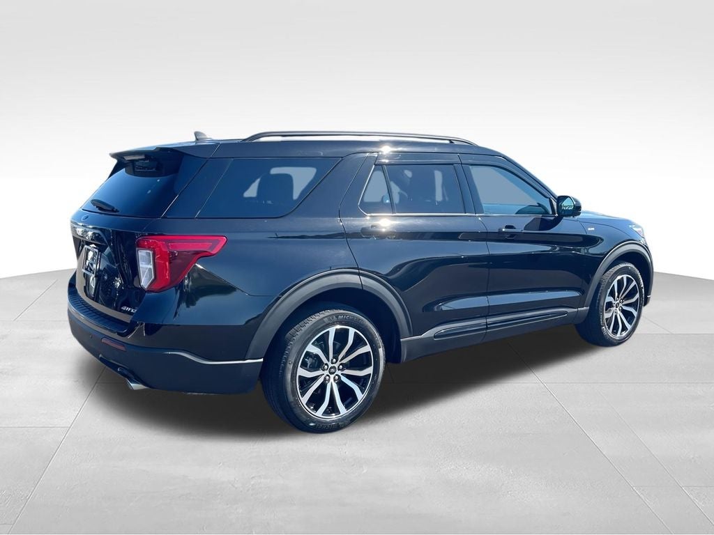 2022 Ford Explorer ST-Line