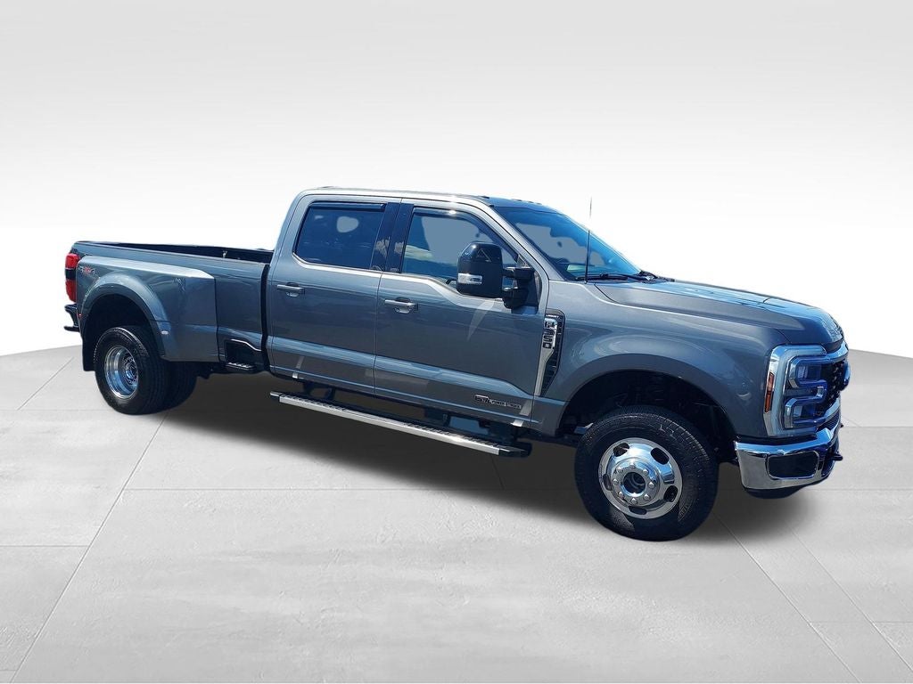 2024 Ford F-350SD Lariat DRW