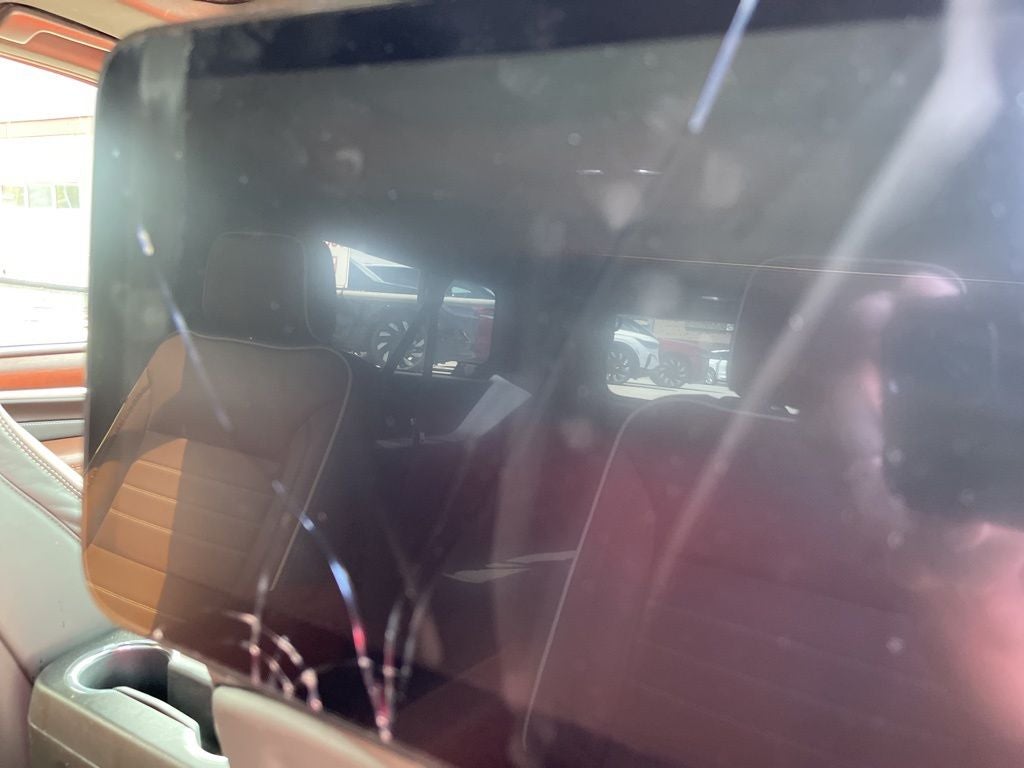 2024 GMC Yukon XL Denali Ultimate