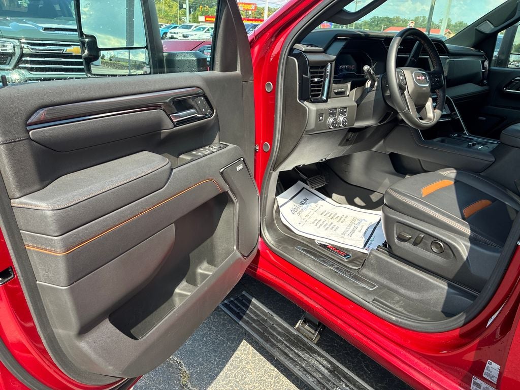 2025 GMC Sierra 2500HD AT4