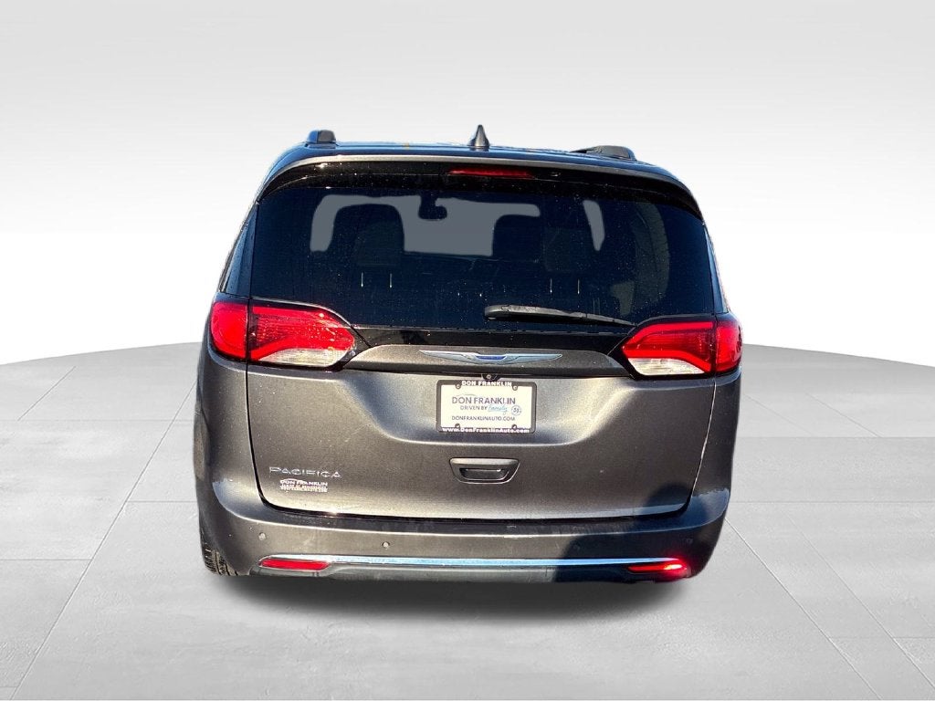 2019 Chrysler Pacifica Touring L