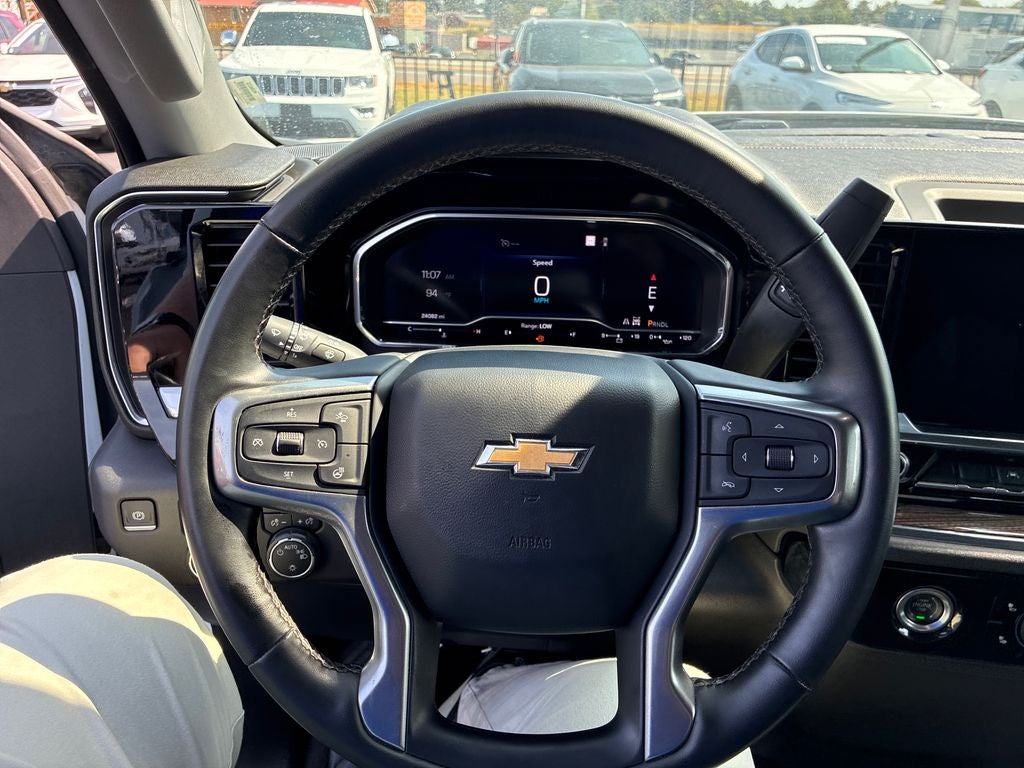 2023 Chevrolet Silverado 1500 LT