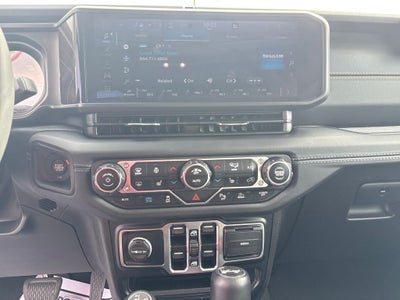 2024 Jeep Wrangler Sahara 4xe