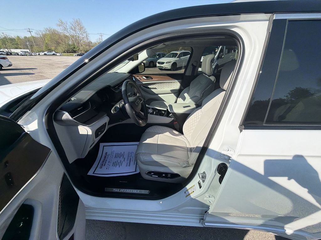 2022 Jeep Grand Cherokee Summit 4xe