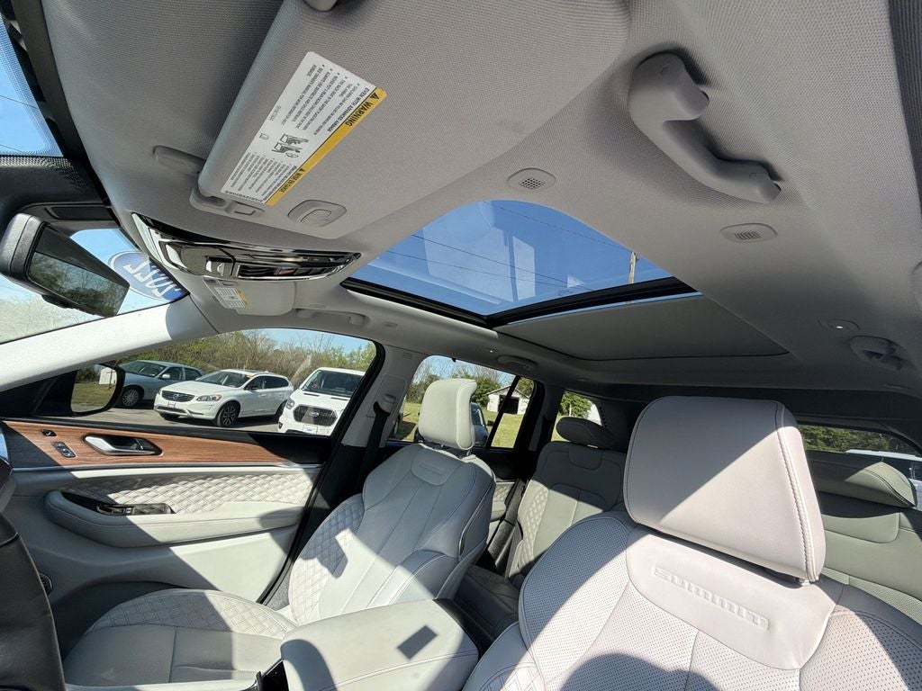 2022 Jeep Grand Cherokee Summit 4xe