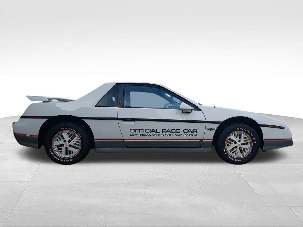 1984 Pontiac Fiero SE