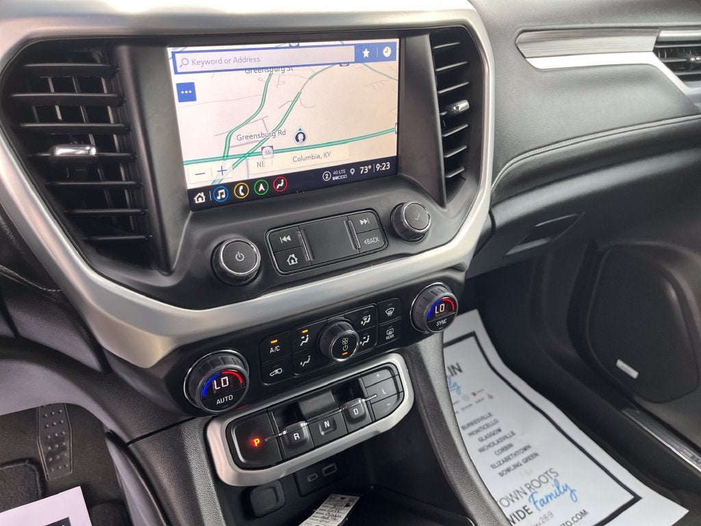2023 GMC Acadia SLT