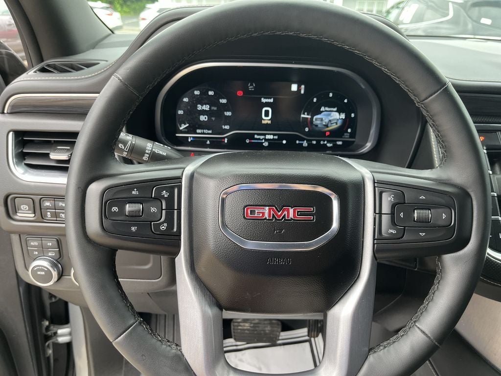 2023 GMC Yukon XL SLT