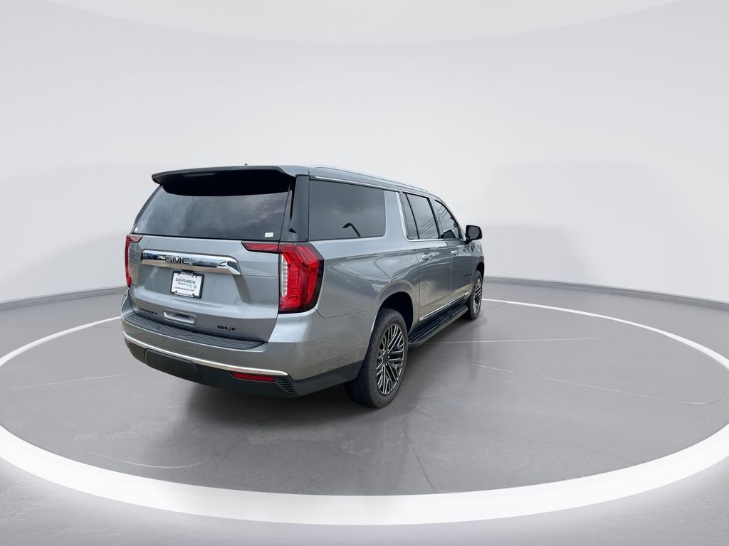 2023 GMC Yukon XL SLT