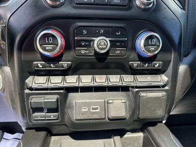 2023 GMC Sierra 3500HD Denali