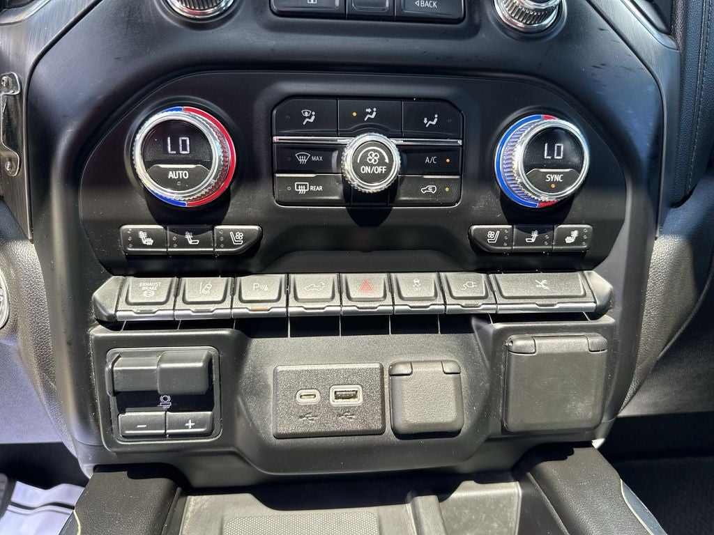 2023 GMC Sierra 3500HD Denali