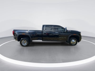 2023 GMC Sierra 3500HD Denali