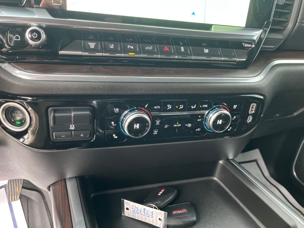 2025 GMC Sierra 2500HD SLT