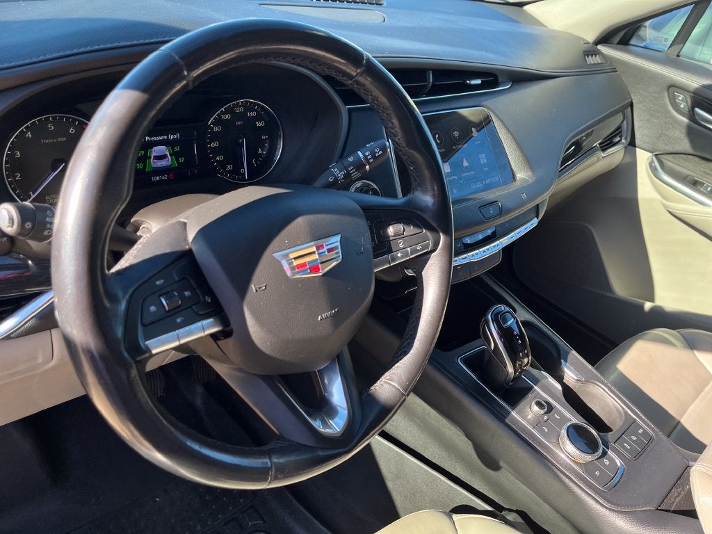 2020 Cadillac XT4 Premium Luxury
