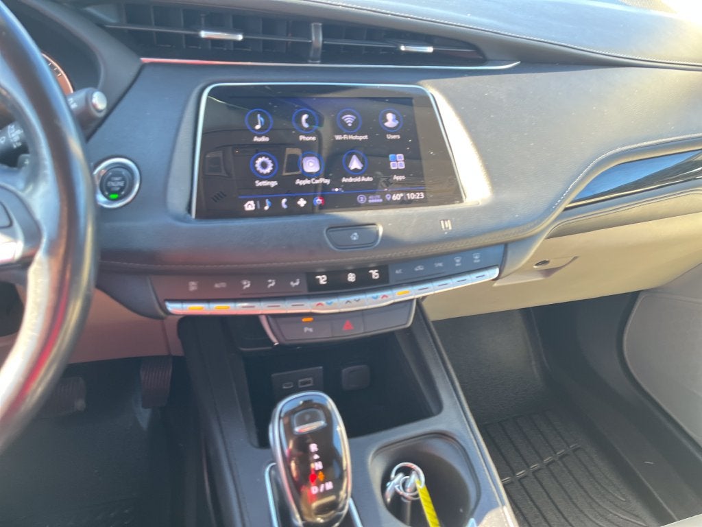 2020 Cadillac XT4 Premium Luxury