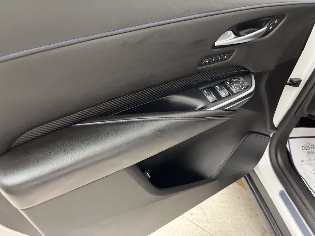2024 Cadillac XT4 Sport