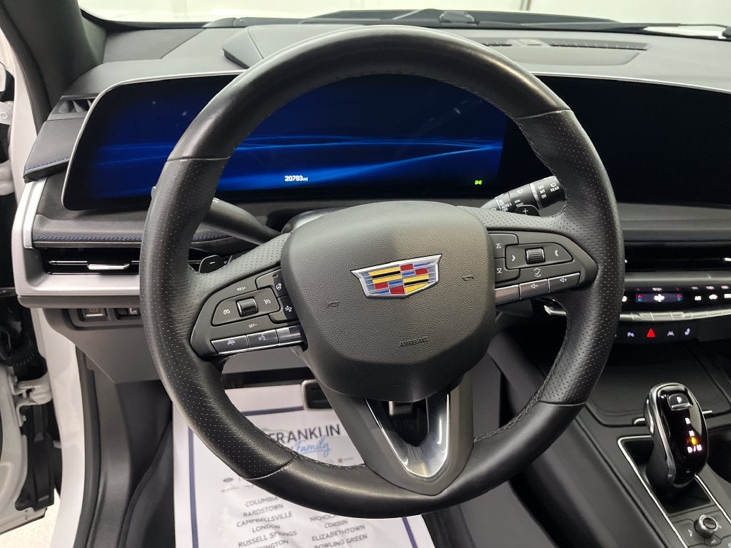 2024 Cadillac XT4 Sport