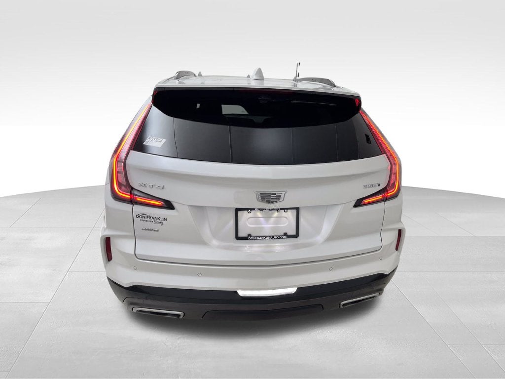 2024 Cadillac XT4 Sport