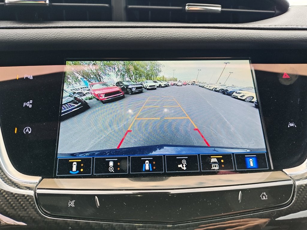2024 Cadillac XT6 Sport