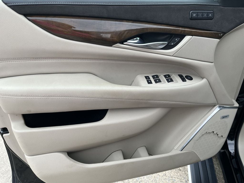 2018 Cadillac Escalade ESV Premium *rebuilt title*