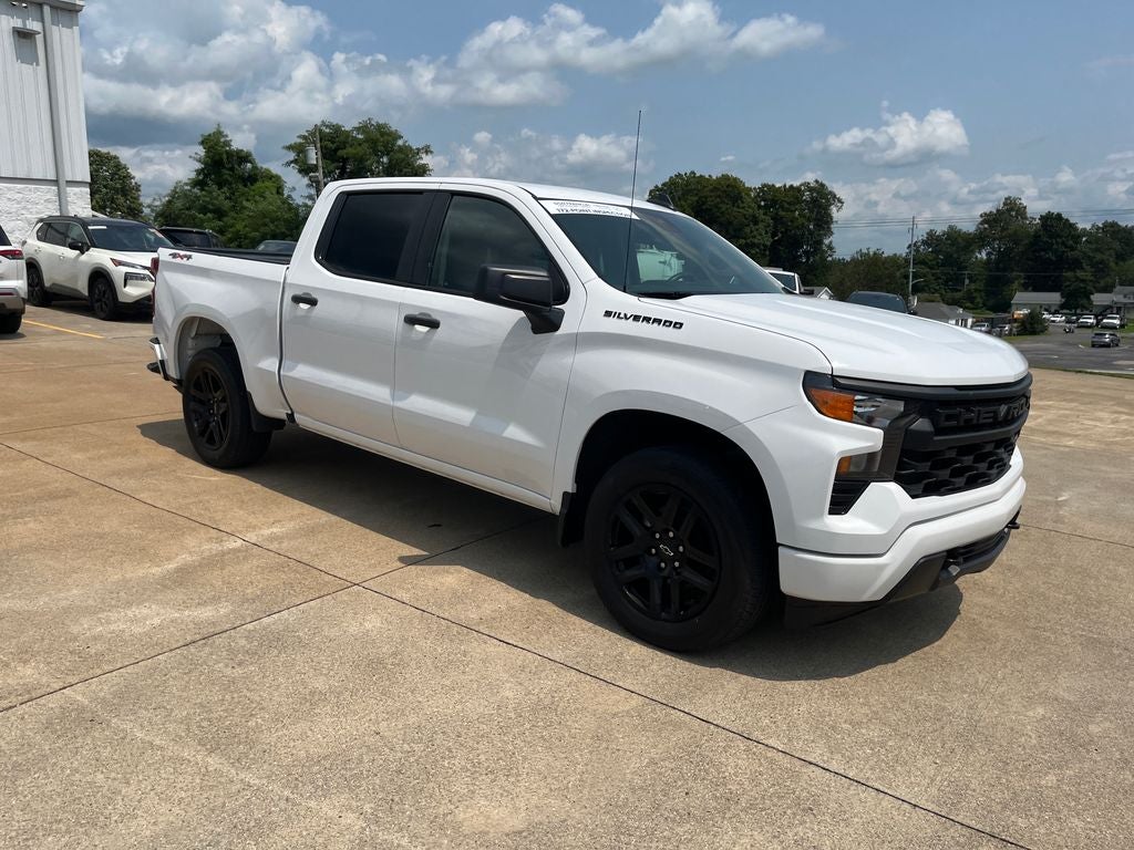 2023 Chevrolet Silverado 1500 Custom