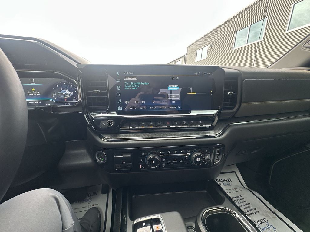 2025 Chevrolet Silverado 1500 ZR2