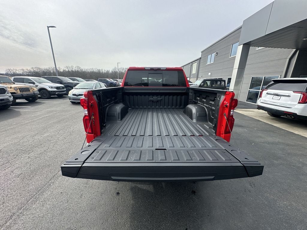 2025 Chevrolet Silverado 1500 ZR2