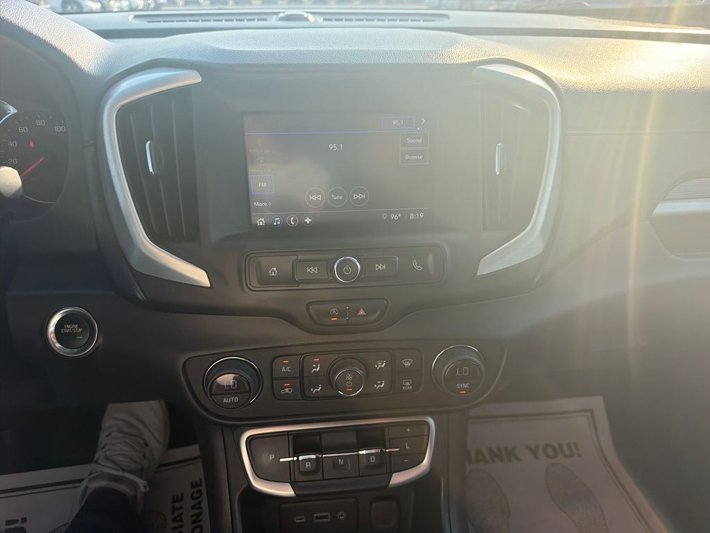 2022 GMC Terrain SLE