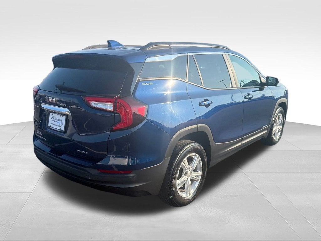 2022 GMC Terrain SLE