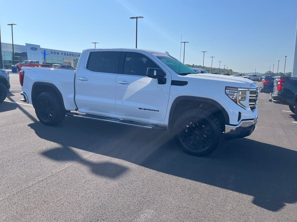 2024 GMC Sierra 1500 SLT