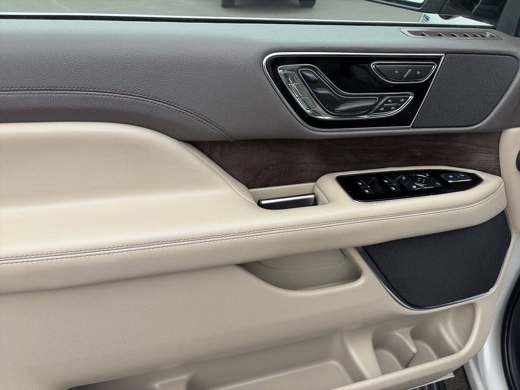 2024 Lincoln Navigator L Reserve