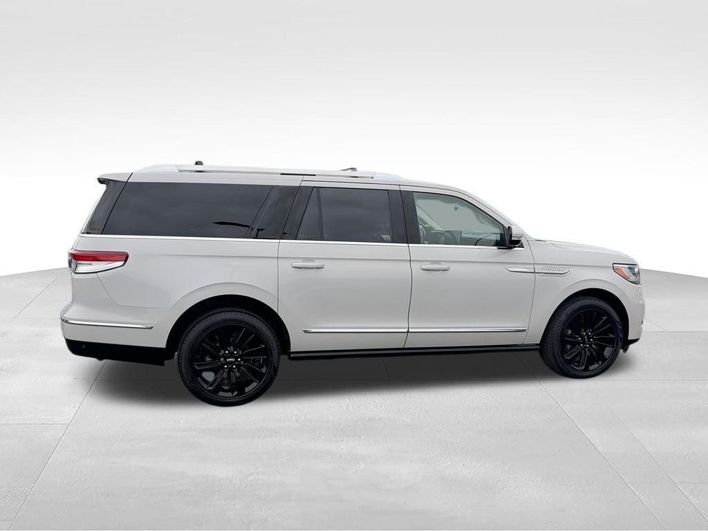 2024 Lincoln Navigator L Reserve
