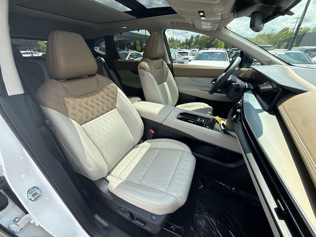 2025 Nissan Murano Platinum