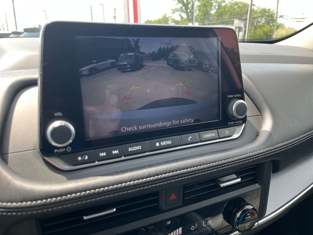 2024 Nissan Rogue SV