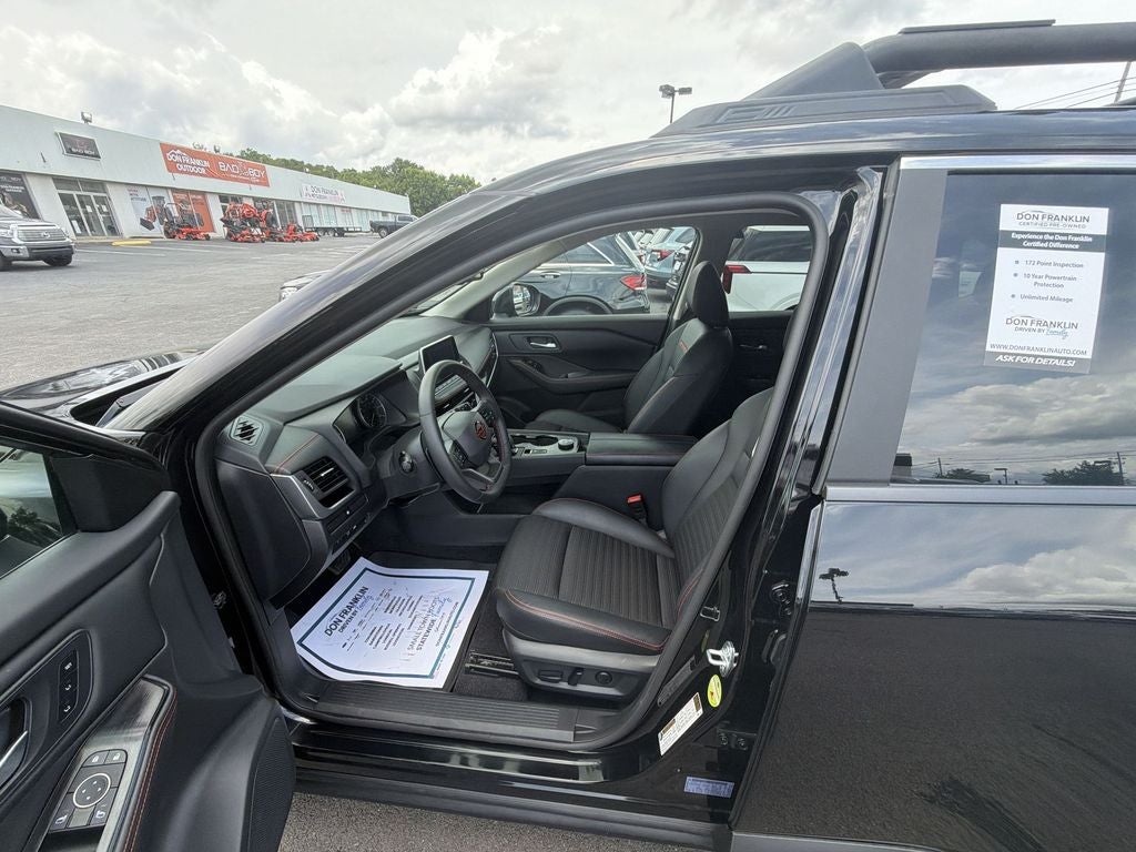 2025 Nissan Rogue Rock Creek