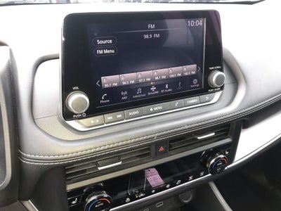 2023 Nissan Rogue SV premium luxury pkg