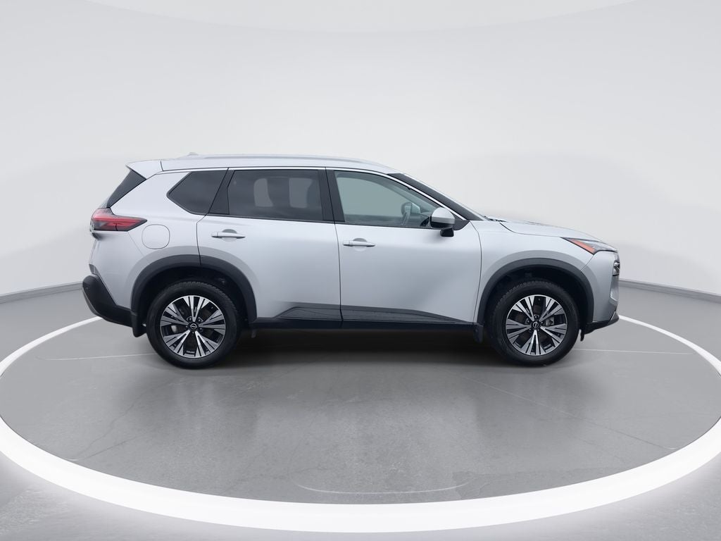 2023 Nissan Rogue SV premium luxury pkg