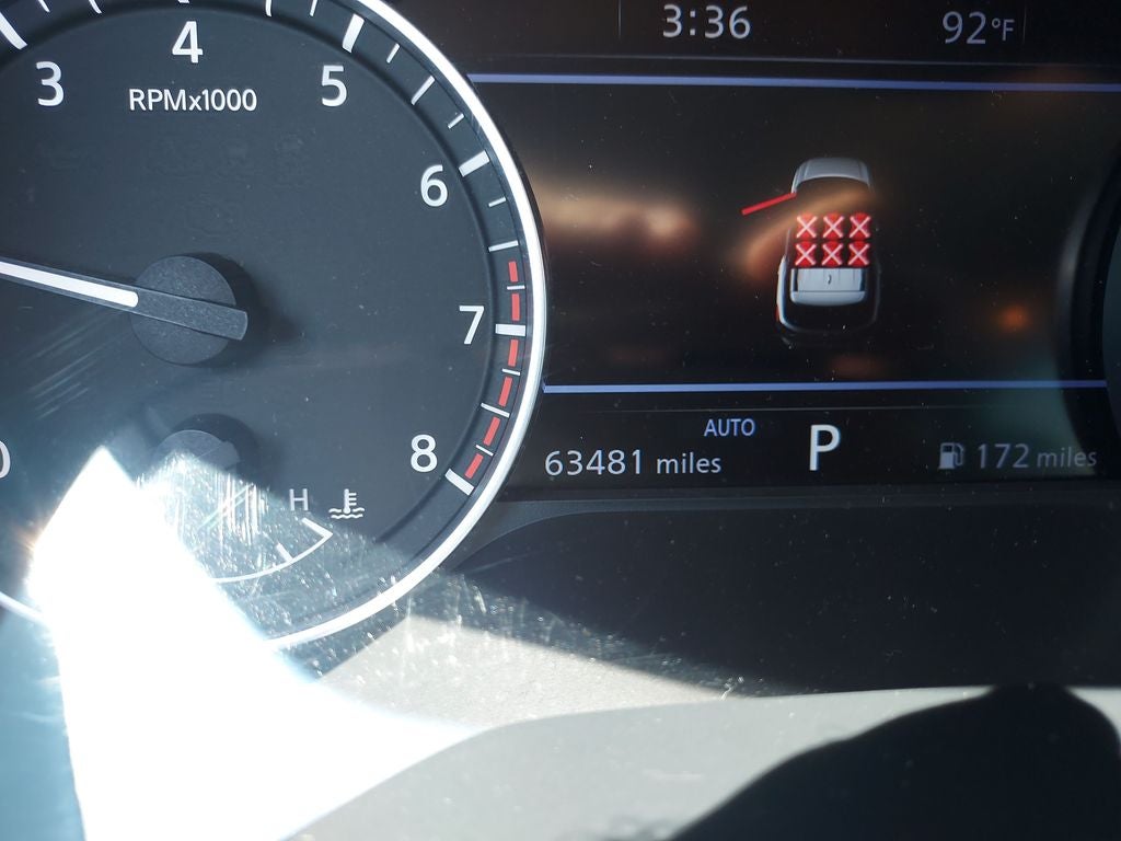 2022 Nissan Pathfinder SL