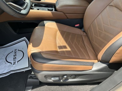 2025 Nissan Pathfinder Platinum